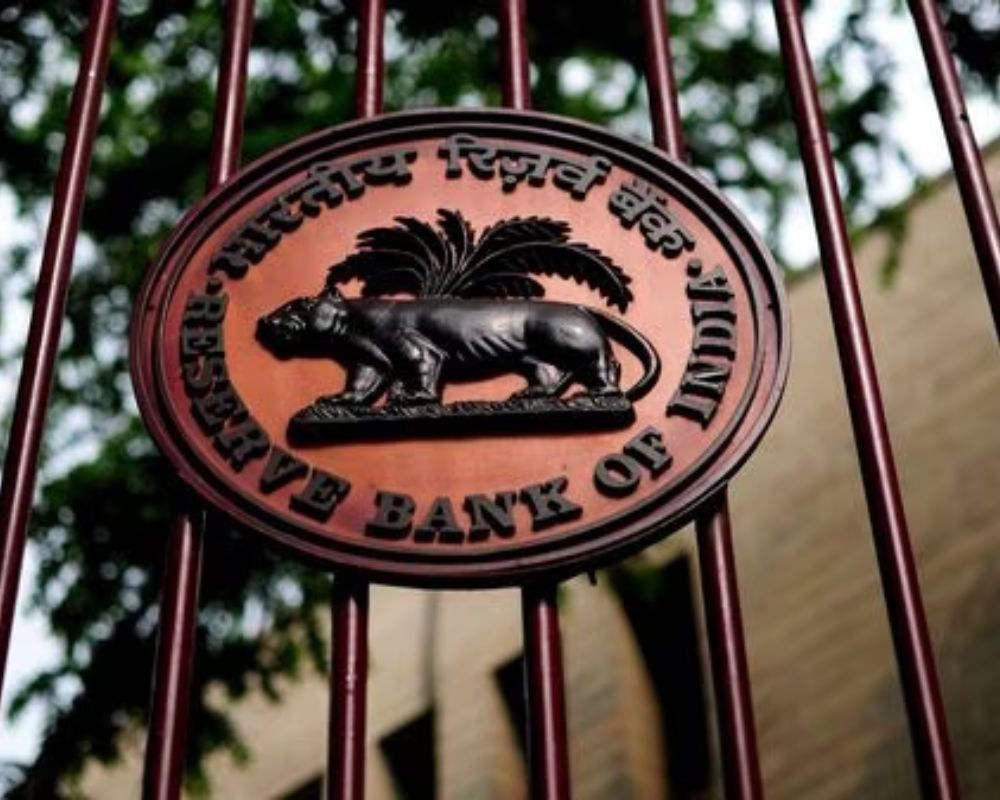 'No further interest on penal charges': RBI issues new guidelines for loans